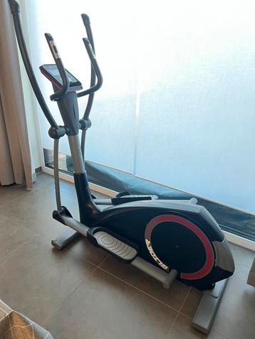 Flow Fitness Glider DCT2500 beschikbaar voor biedingen