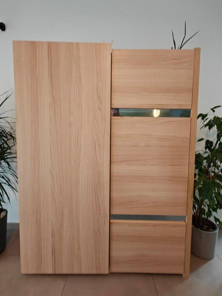 GRATIS meubels, Huis en Inrichting, Complete eetkamers, Ophalen