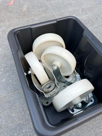 4x zwenkwielen 150mm, Doe-het-zelf en Bouw, Zwenkwielen, Ophalen, Zo goed als nieuw