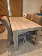 Tafel en kast, Huis en Inrichting, Complete eetkamers, Ophalen, Zo goed als nieuw