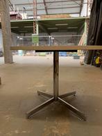 Keukentafel dia 110, Ophalen