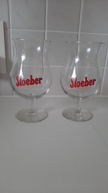 2 sloeber glazen in nieuwstaat beschikbaar voor biedingen