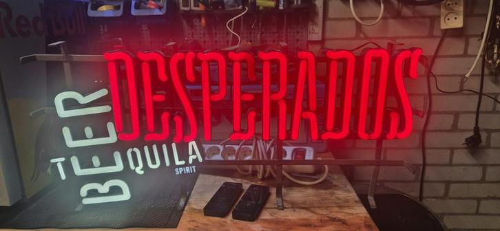 Néons LED Desperados, Collections, Marques & Objets publicitaires, Comme neuf, Table lumineuse ou lampe (néon), Enlèvement