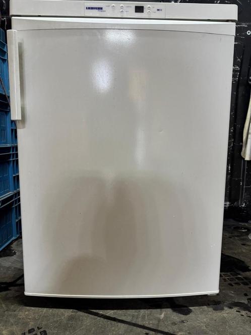 Witte vriezer, Elektronische apparatuur, Vriezers en Diepvrieskisten, Gebruikt, Tussenbouw, Vrieskast, 85 tot 120 cm, 60 tot 90 cm