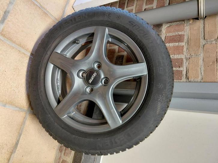 winterbanden op aluminium velgen voor renault clio, Auto-onderdelen, Banden en Velgen, Banden en Velgen, Winterbanden, 15 inch