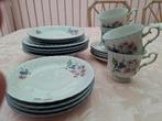 4 delig servies met bloemenmotief, Antiek en Kunst, Ophalen