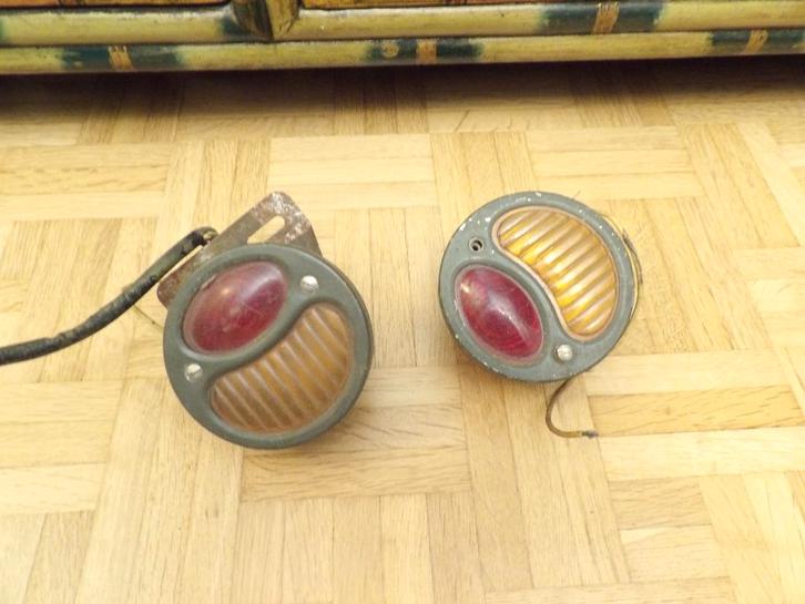 Minerva - achterlichten originele (3), Verzamelen, Militaria | Algemeen, Ophalen