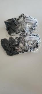 Verkleedmasker, Ophalen, Nieuw