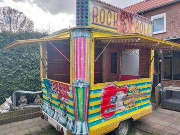 Verkoopwagen kermis foodtruck suikerspin hamburger .. bieden beschikbaar voor biedingen