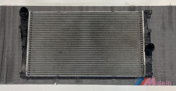 BMW F20 RADIATEUR M152797 beschikbaar voor biedingen