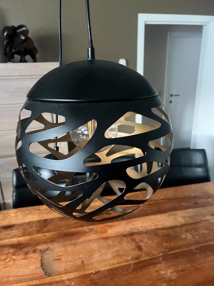 3 Design hanglampen – zwart/goud – moderne look, Huis en Inrichting, Lampen | Hanglampen, Zo goed als nieuw, Ophalen