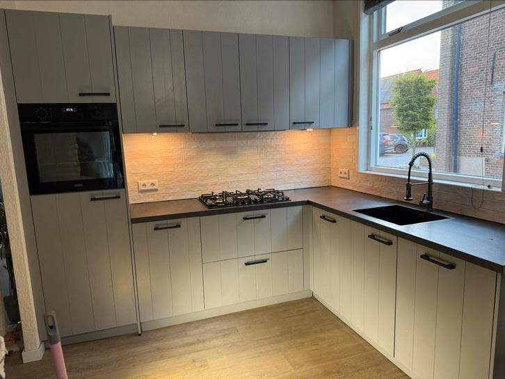 Complete Landelijke Hoekkeuken + Apparatuur + GEDEMONTEERD, Huis en Inrichting, Keuken | Complete keukens, Hoekkeuken, Hoogglans of Gelakt