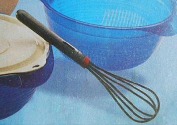 Tupperware: zachte, lichte, eenvoudige mixer beschikbaar voor biedingen
