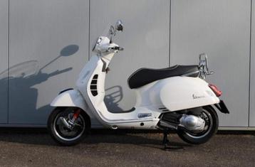 Vespa GTS 125ie 2015 7000km beschikbaar voor biedingen