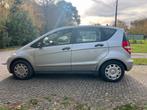 Mercedes A150 Benzine 2005 Airco zo meenemen 750€, Auto's, Mercedes-Benz, Voorwielaandrijving, Stof, Zwart, Bedrijf