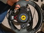 Thrustmaster Ferrari Red Legend stuur, Consoles de jeu & Jeux vidéo, Consoles de jeu | Sony Consoles | Accessoires, Comme neuf