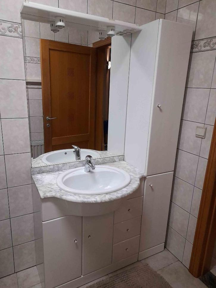 badkamer meubel als nieuw wegens totaal renovatie, Huis en Inrichting, Badkamer | Badkamermeubels, Zo goed als nieuw, Wastafelkast