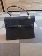 Te Koop: Dameshandtas, Enlèvement