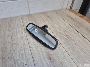 Chrysler 300c 2004 - 2010 binnenspiegel met Uconnect €75 beschikbaar voor biedingen