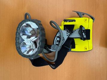 Petzl Duo Hoofdlamp/Zaklamp beschikbaar voor biedingen