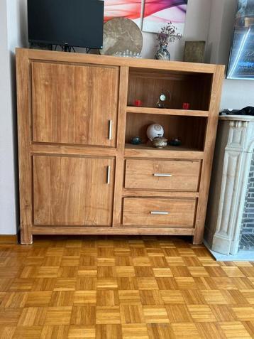 Armoire moderne en teck massif (très bon état) beschikbaar voor biedingen