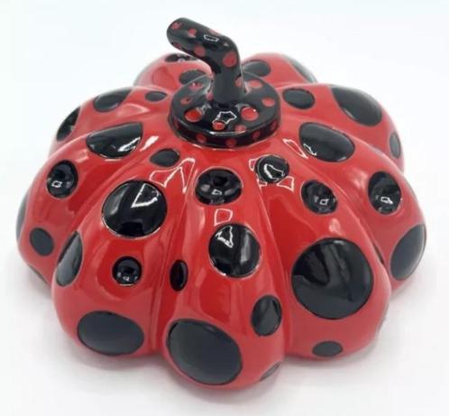 Yayoi Kusama: prachtige sculptuur met originele doos, Antiek en Kunst, Kunst | Designobjecten, Ophalen of Verzenden