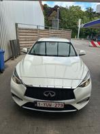 Infiniti Q30, Auto's, Voorwielaandrijving, 4 cilinders, Wit, Particulier