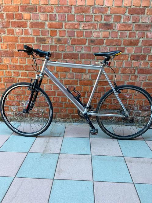 Fiets 9 versnellingen 26x1.0, Fietsen en Brommers, Fietsen | Heren | Sportfietsen en Toerfietsen, Gebruikt, Minder dan 10 versnellingen