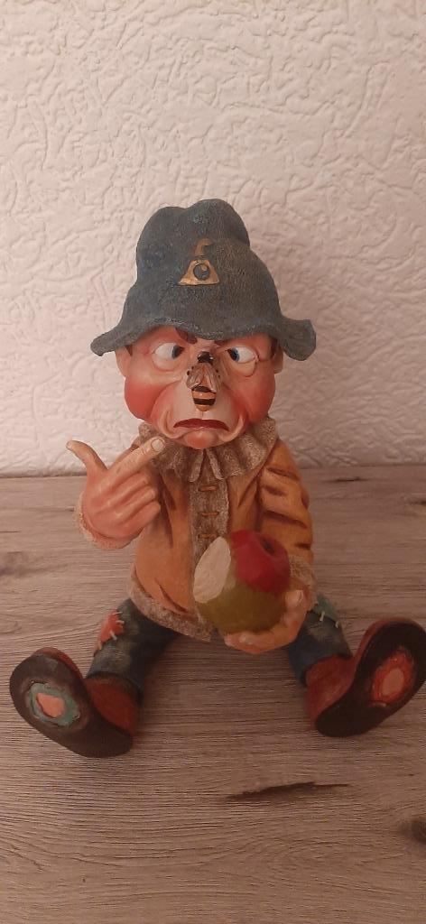 laven efteling Leep met bij op neus, Verzamelen, Efteling, Zo goed als nieuw, Beeldje of Poppetje, Ophalen of Verzenden