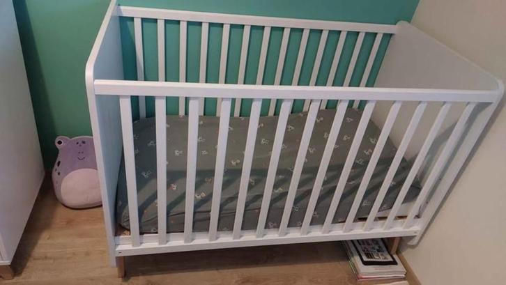 Ledikant babybed Quax Loft met matras, Kinderen en Baby's, Babywiegjes en Ledikanten, Gebruikt, Ledikant, Ophalen