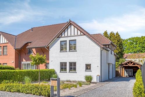 Huis te koop in Genk, Immo, Huizen en Appartementen te koop, Vrijstaande woning, B