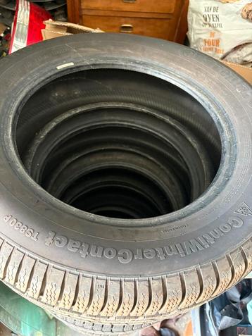 4 pneus hiver continental 215/60 16 beschikbaar voor biedingen