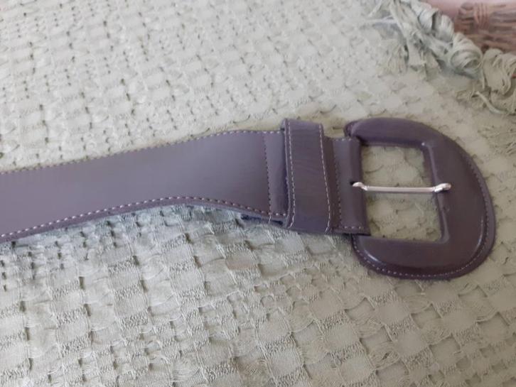 Diverse riemen/ceinturen voor dames, Kleding | Dames, Riemen en Ceinturen, Nieuw, Tailleriem, Echt leder, Ophalen of Verzenden