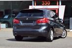 BMW 2 Serie 216 Active Tourer - LEDER - NAVI - FULL LED - TR, Voorwielaandrijving, Gebruikt, 3 cilinders, 80 kW