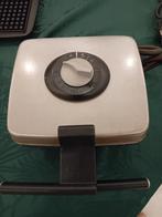 Gaufrier de marque Fri Fri avec toutes les plaques ainsi que, Enlèvement