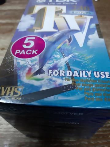 5-pack (sealed) VHS TAPES VAN 4 UUR beschikbaar voor biedingen