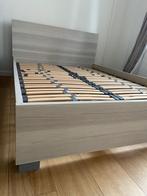 Bed van Weba, Ophalen, Bruin, 140 cm, Zo goed als nieuw
