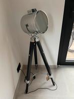 Industriële verstelbare vloerlamp (merk Eglo)., Huis en Inrichting, Lampen | Vloerlampen, Ophalen, Zo goed als nieuw