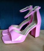 Schoenen met 39,5 hakken, Kleding | Dames, Schoenen, Ophalen of Verzenden, Zo goed als nieuw, Roze, Schoenen met hoge hakken