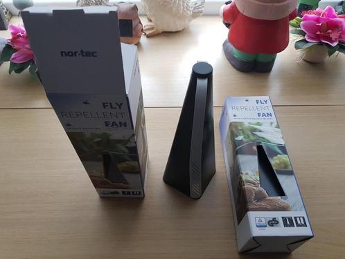 2 Vliegenverjager voor 5€, Tuin en Terras, Overige Tuin en Terras, Zo goed als nieuw, Ophalen