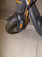 Electrische step SEGWAY F2 PRO 900w....motor 450w., Fietsen en Brommers, Steps, Ophalen, Zo goed als nieuw, Elektrische step (E-scooter)