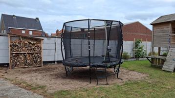 exit trampoline beschikbaar voor biedingen