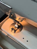 Bernina elektronische naaimachine, Hobby en Vrije tijd, Ophalen of Verzenden, Gebruikt, Naaimachine, Bernina