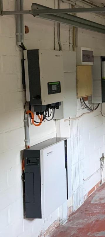 Omvormer Sofar Solar + batterij Sofar Solar, Enlèvement, Comme neuf, Système complet