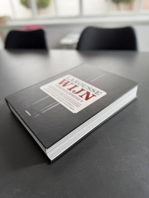 Larousse wijnencyclopedie, Boeken, Kookboeken, Zo goed als nieuw, Ophalen of Verzenden