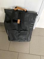 Zwarte fietstas BASIL waterdicht NIEUWSTAAT, Fietsen en Brommers, Fietsaccessoires | Fietstassen, Ophalen, Nieuw, Basil