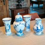 Delfts blauw:  3 delig schouwstuk en kannetje, Antiek en Kunst, Ophalen