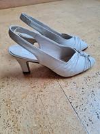 Open kleine schoen met lage hak, Kleding | Dames, Schoenen, Schoenen met lage hakken, Wit, Gedragen, Ophalen