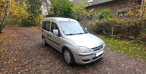 Opel Combo Bj..2010. 1.3 diesel./228.000km A/C, Auto's, Opel, Particulier, Combo Tour, Airbags, Android Auto, Bluetooth, Mistlampen