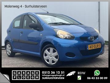 Toyota Aygo 1.0-12V Now 1e eig 5-Deurs Elek.Pakket Airco Blu beschikbaar voor biedingen